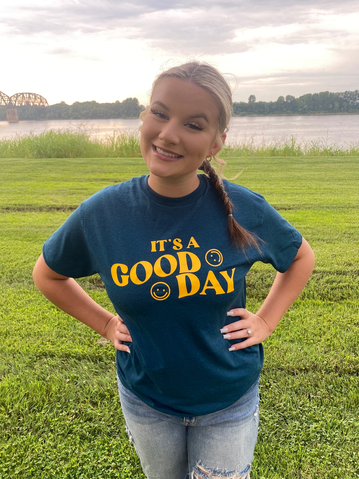 It's a Good Day T-Shirt